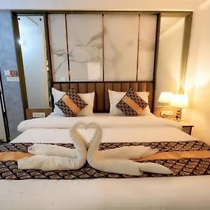 Hotel Opera Near Igi Airport Delhi, New Delhi